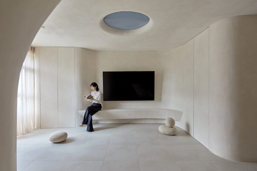 Minimalist condominium living room at Casa Springs by MET Interior, renovated on a typical Singapore condo renovation timeline